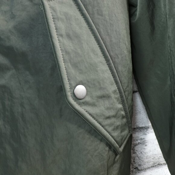 Banana Republic Men's Bomber Jacket Size Large Olive Green BNWT - Picture 11 of 16